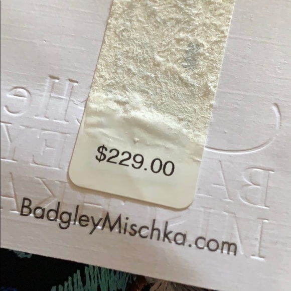 Badgley Mischka Sedona Dress - Picture 13 of 16